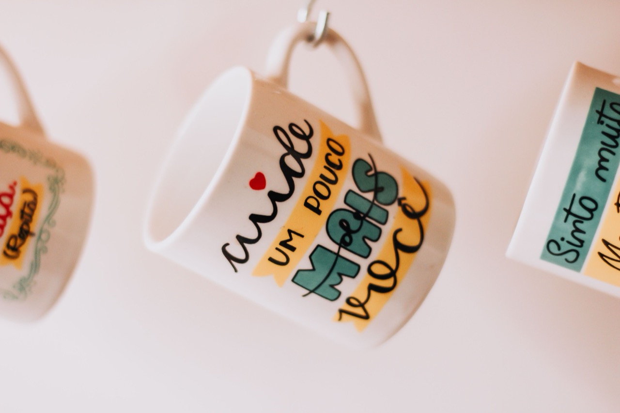 Remove object from image — cup on table before
